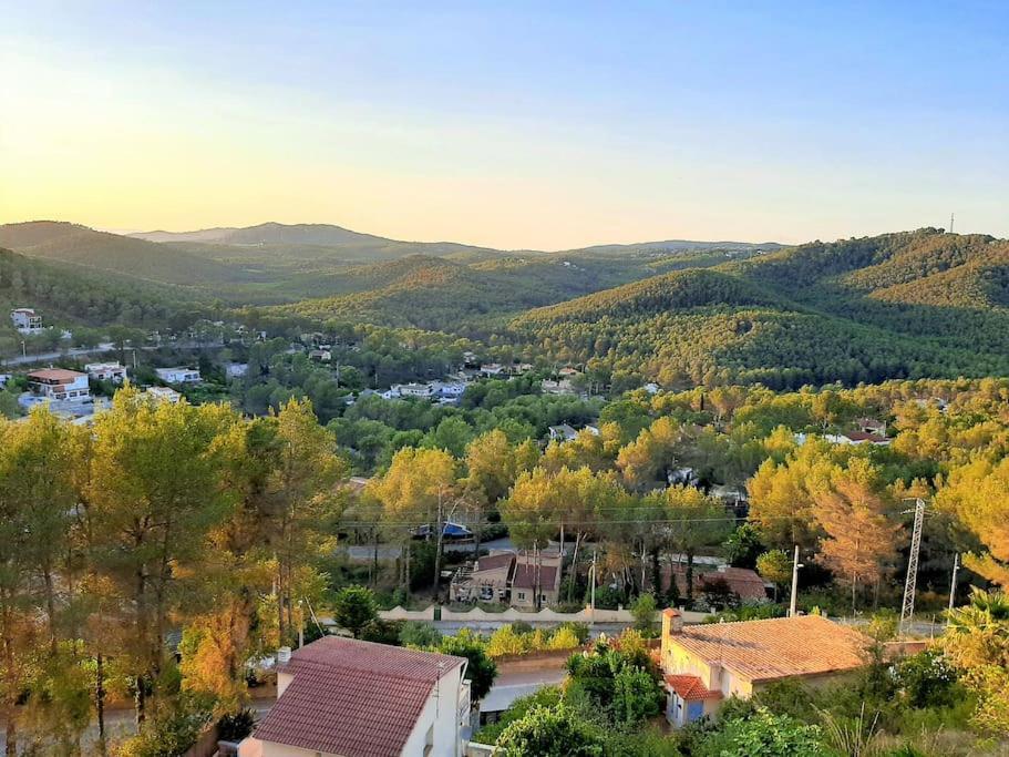 Villa Mur - Espectacular Villa Cerca De Sitges Y Bcn Olivella المظهر الخارجي الصورة